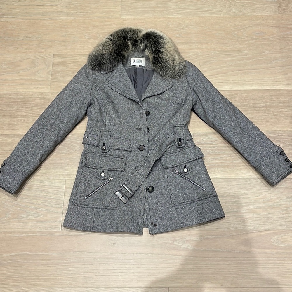 Wool Trench coat with removal fur collar